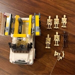 Lego Star Wars Truck and Droids